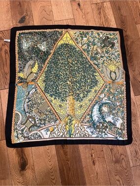 Decorative Botanical Tree of Life Square Scarf